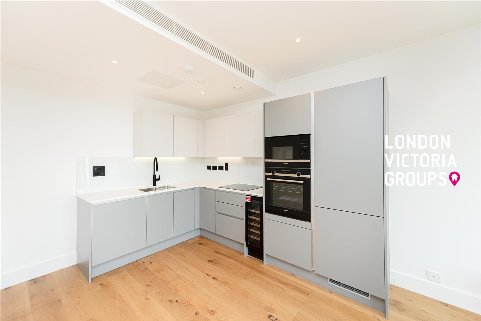 Horatio Apartments, 2 Graphite Square, LONDON